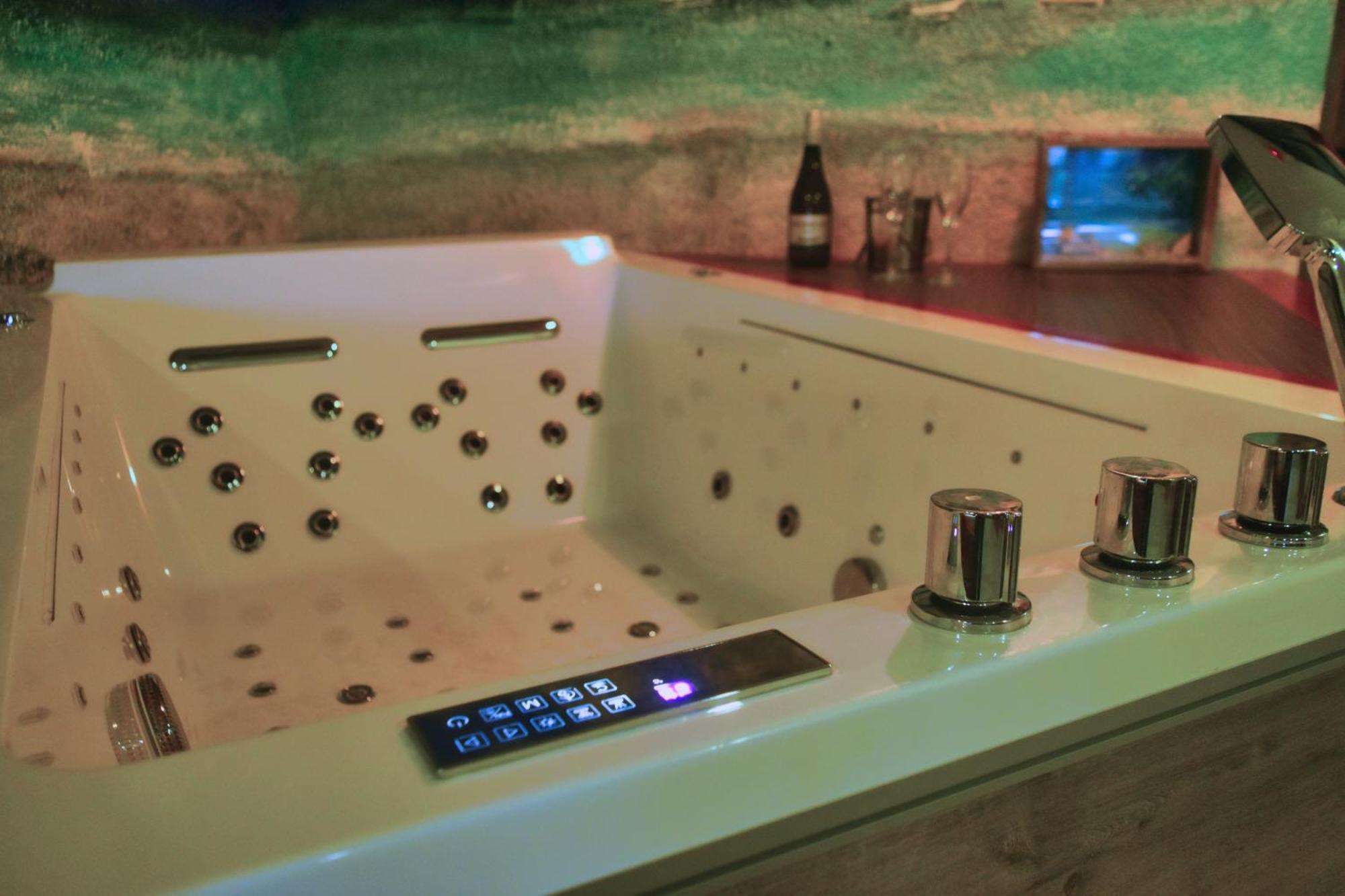 P1 Club Resort 팡라오 외부 사진