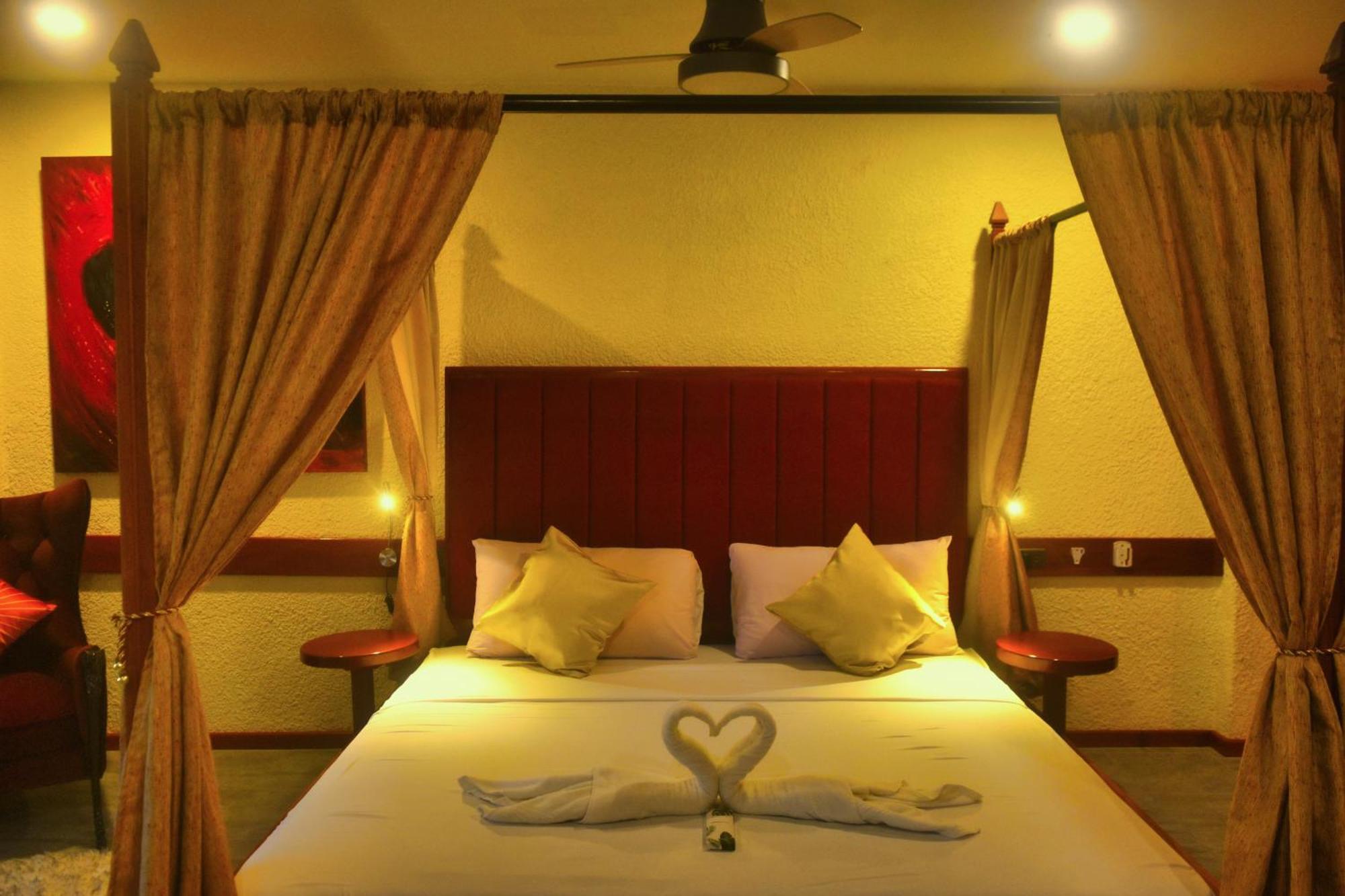 P1 Club Resort 팡라오 외부 사진