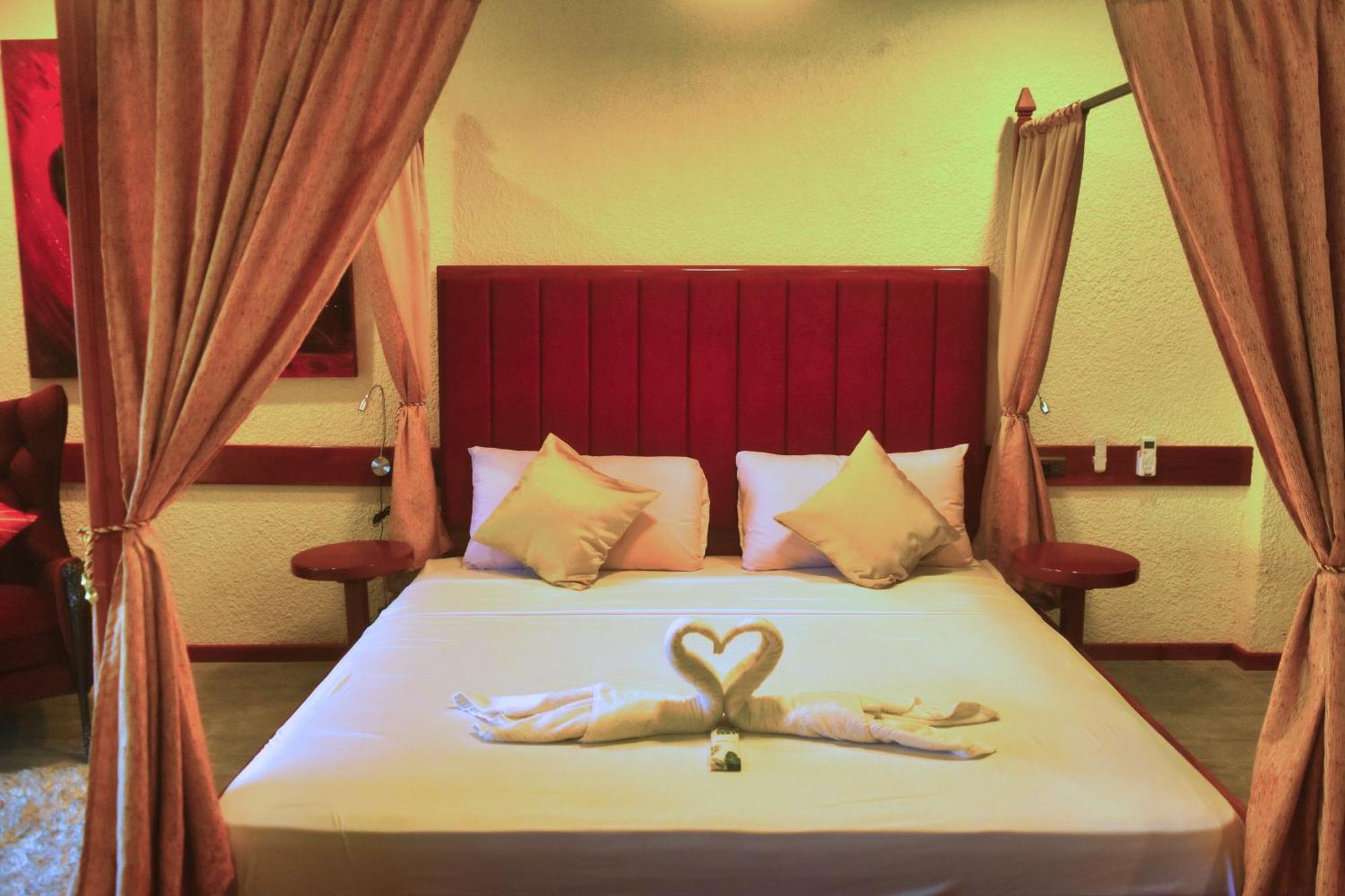 P1 Club Resort 팡라오 외부 사진